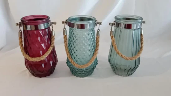 Grand verre coloré avec poignée en corde dans différents motifs